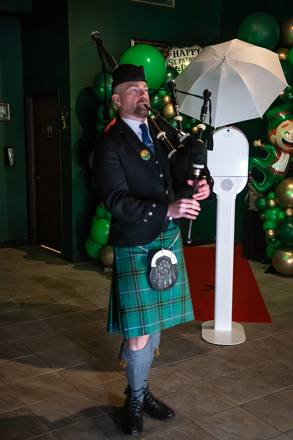 the bagpiper